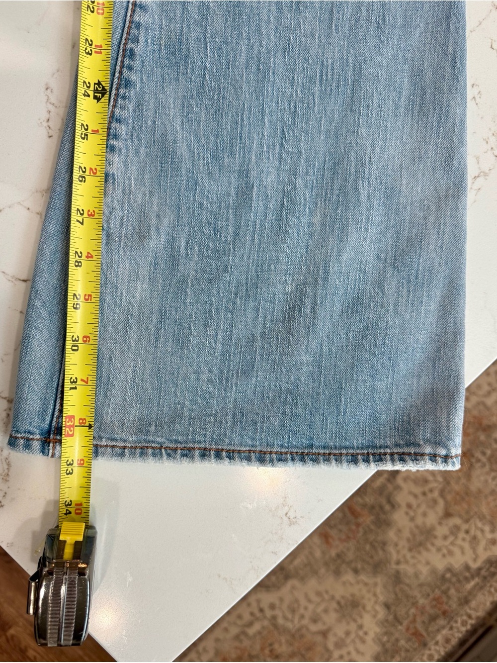 Women's Vintage Silver Jeans Bootcut with Signature Pocket Stitch Size 32/35 - Picture 16 of 16